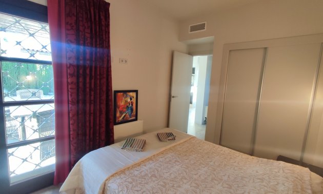 Rynek wtórny - Willa -
Sucina - Peraleja Golf