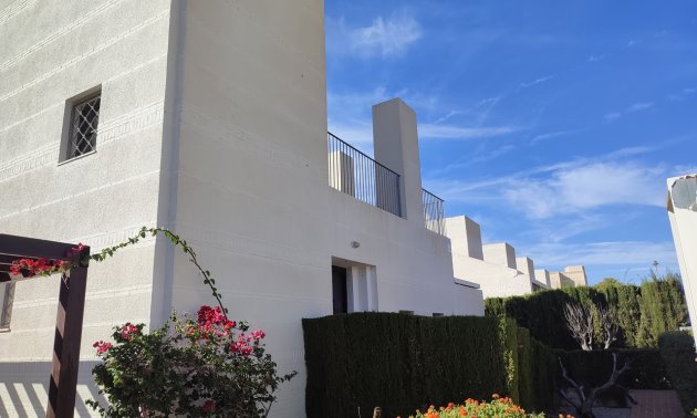 Rynek wtórny - Willa -
Sucina - Peraleja Golf