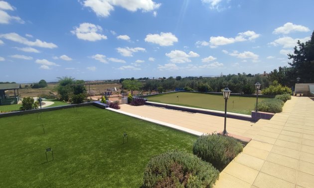 Resale - Country House -
Gea Y Truyols - Urb Lo Santiago