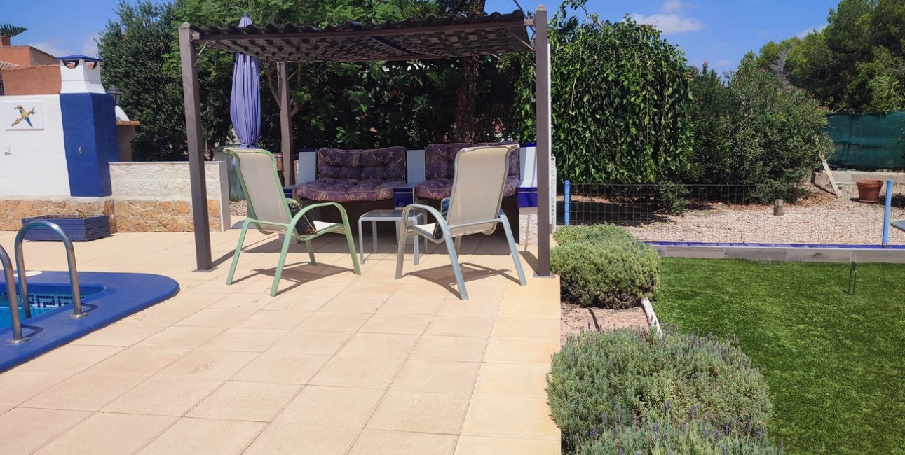 Resale - Country House -
Gea Y Truyols - Urb Lo Santiago