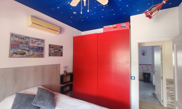 Resale - Country House -
Gea Y Truyols - Urb Lo Santiago