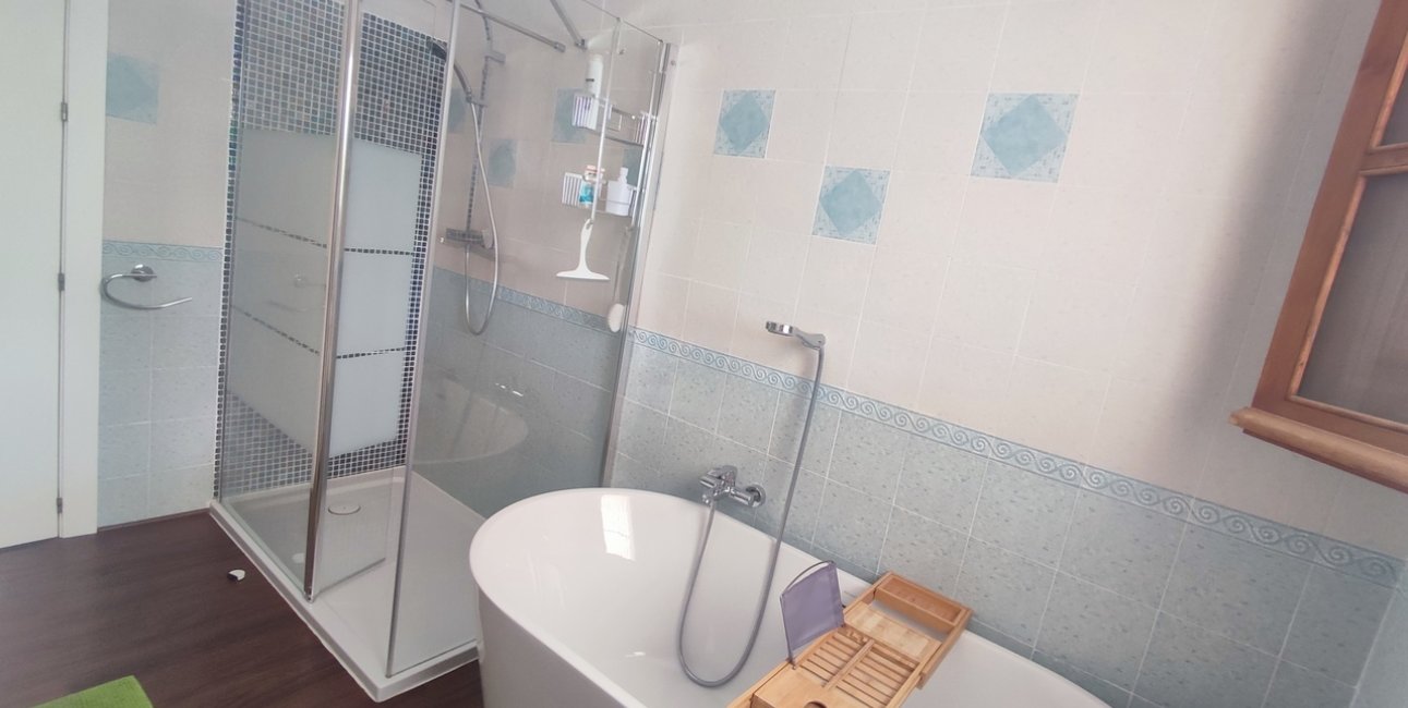 Resale - Country House -
Gea Y Truyols - Urb Lo Santiago