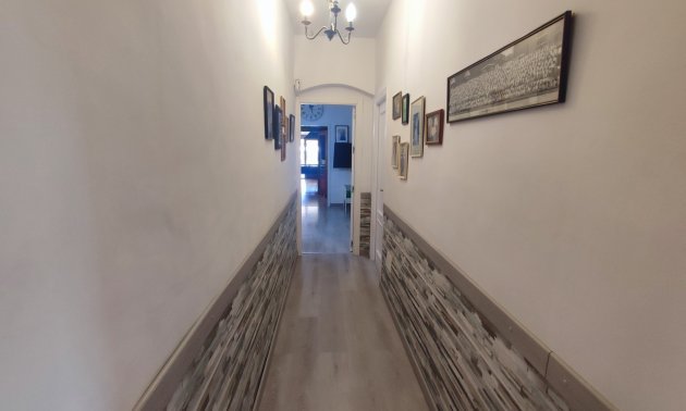 Resale - Country House -
Gea Y Truyols - Urb Lo Santiago