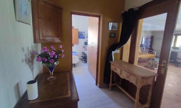 Resale - Country House -
Gea Y Truyols - Urb Lo Santiago