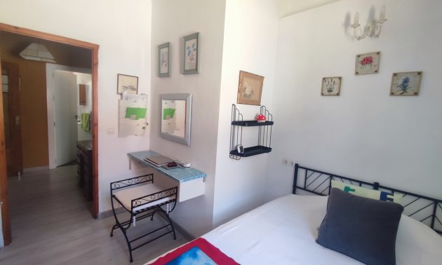 Resale - Country House -
Gea Y Truyols - Urb Lo Santiago