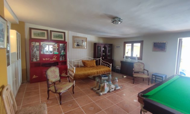 Resale - Country House -
Gea Y Truyols - Urb Lo Santiago
