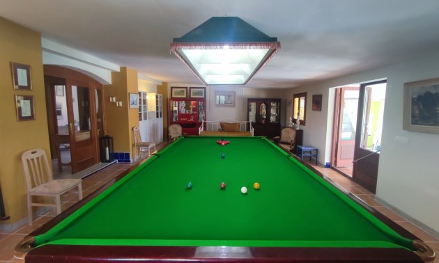 Resale - Country House -
Gea Y Truyols - Urb Lo Santiago