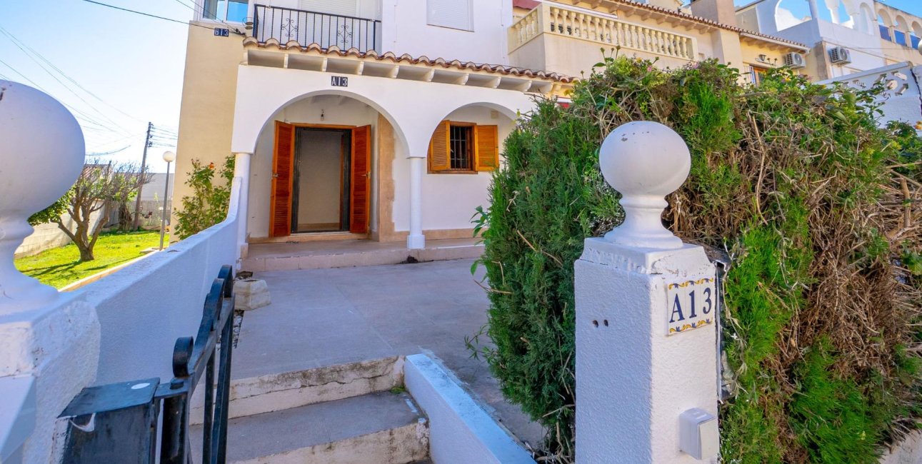 Rynek wtórny - Mieszkanie  -
Torrevieja - El Chaparral
