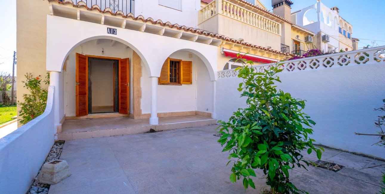 Rynek wtórny - Mieszkanie  -
Torrevieja - El Chaparral