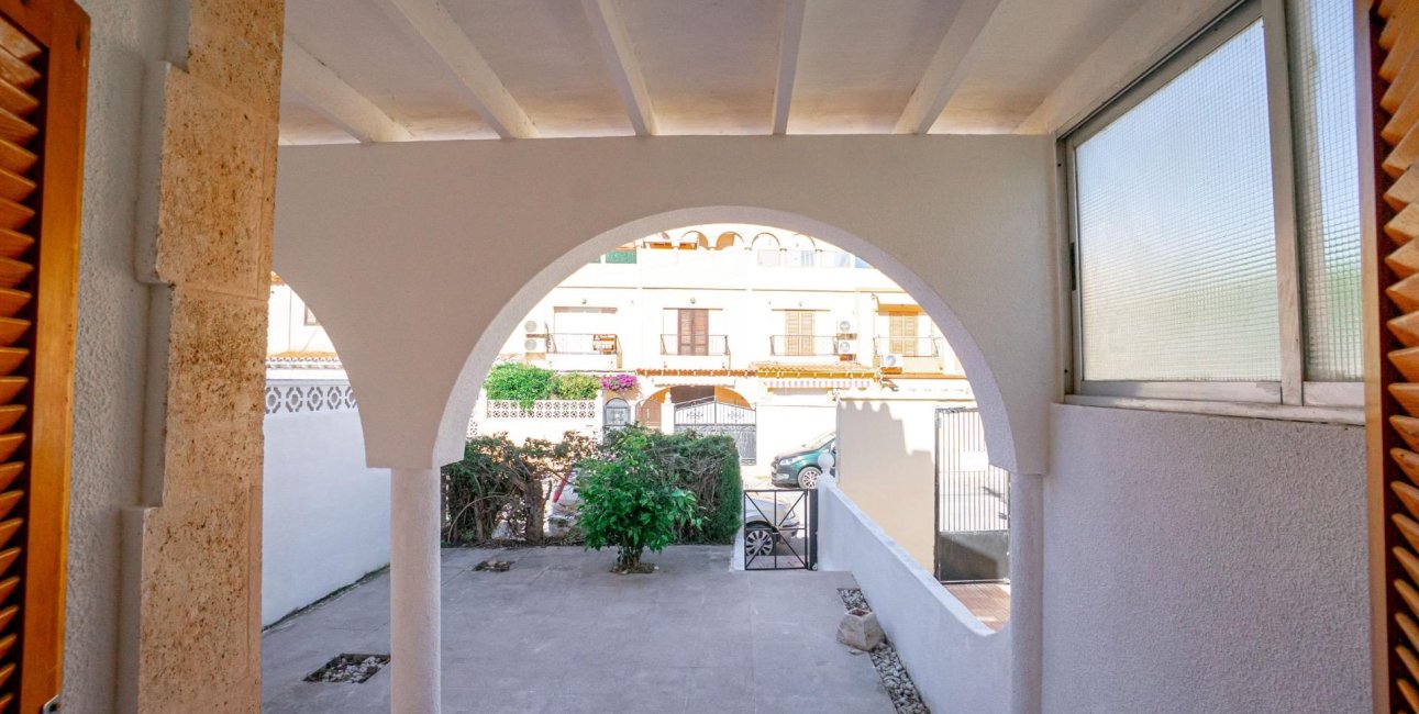 Rynek wtórny - Mieszkanie  -
Torrevieja - El Chaparral