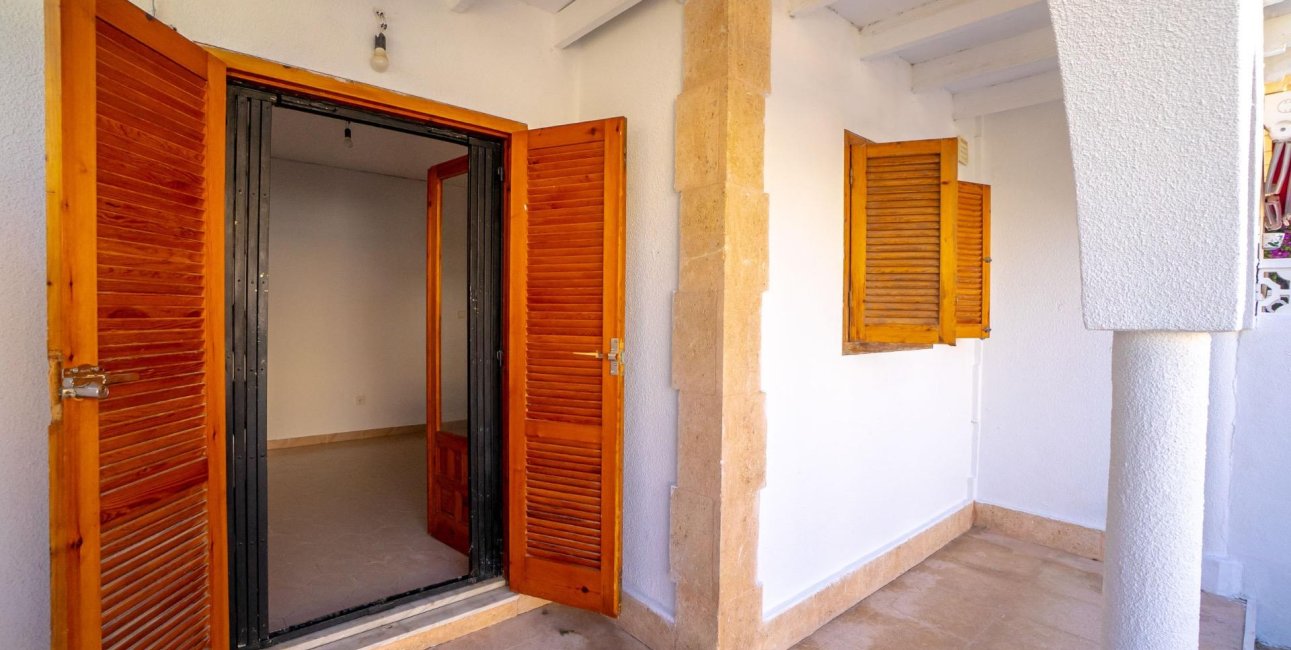 Rynek wtórny - Mieszkanie  -
Torrevieja - El Chaparral