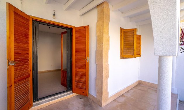 Rynek wtórny - Mieszkanie  -
Torrevieja - El Chaparral