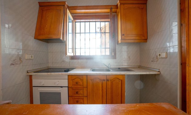 Rynek wtórny - Mieszkanie  -
Torrevieja - El Chaparral