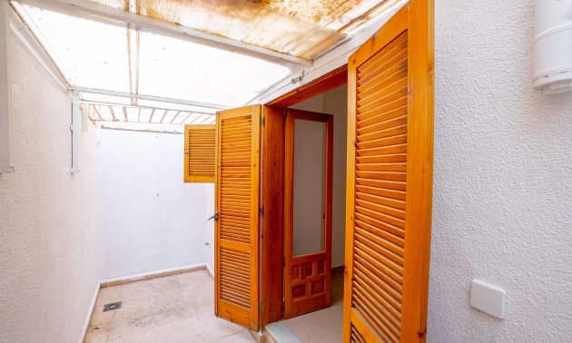 Rynek wtórny - Mieszkanie  -
Torrevieja - El Chaparral