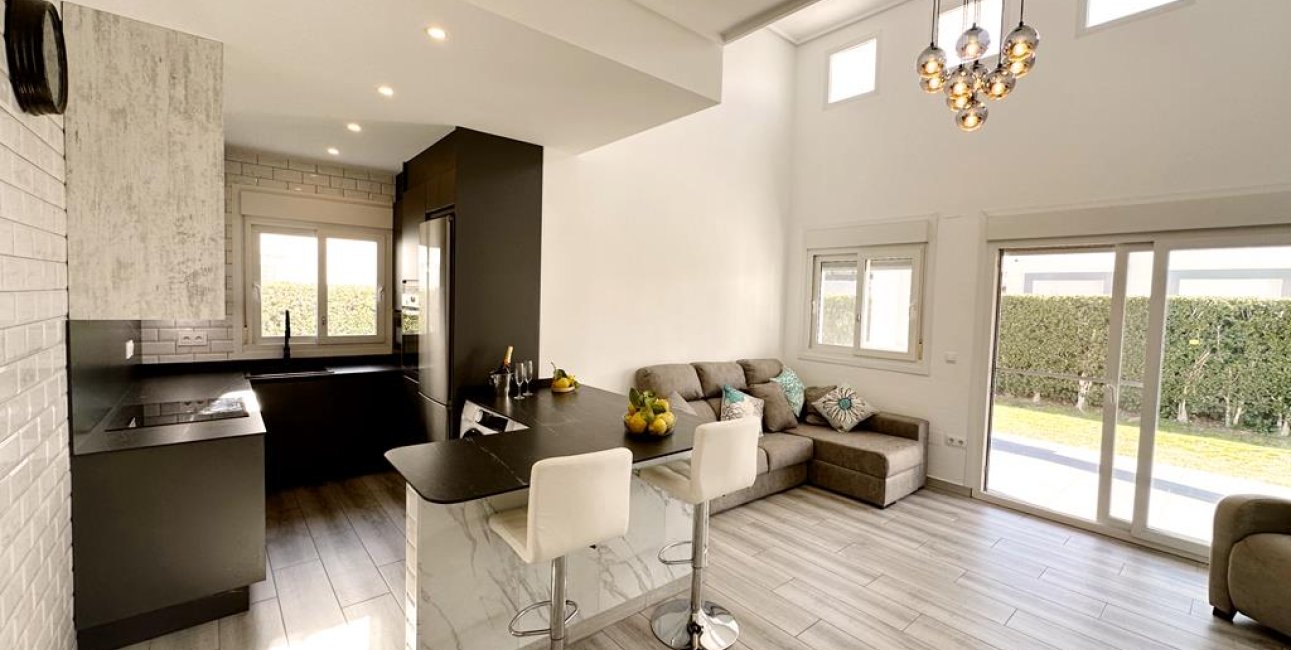 Resale - Villa -
La Torre Golf Resort - La Torre Golf Resort - Centre