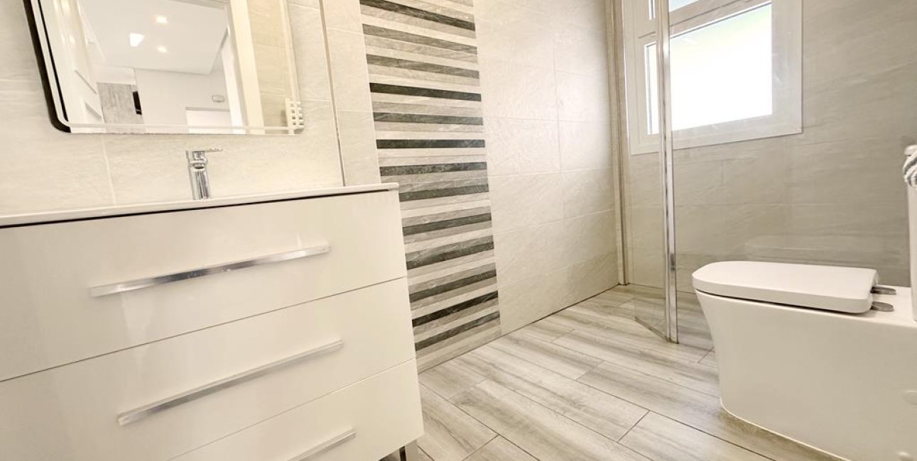 Resale - Villa -
La Torre Golf Resort - La Torre Golf Resort - Centre