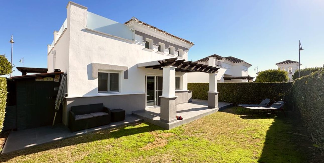 Resale - Villa -
La Torre Golf Resort - La Torre Golf Resort - Centre