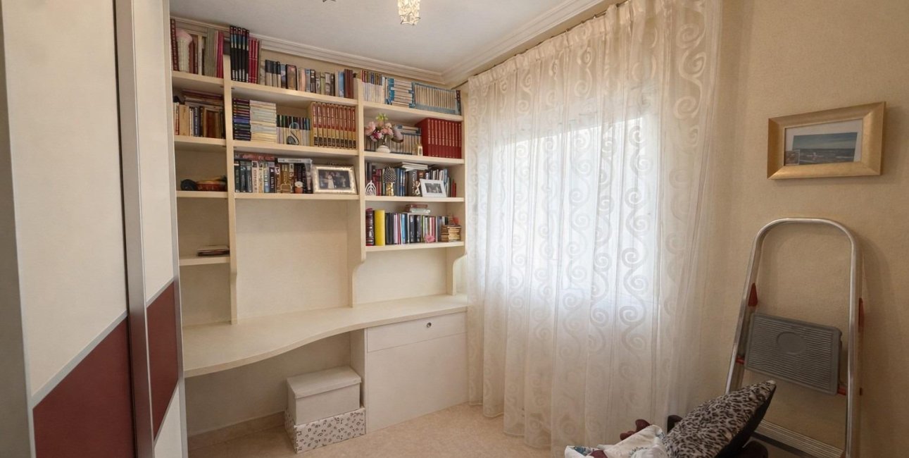 Rynek wtórny - Penthouse -
Torrevieja - Playa del Cura