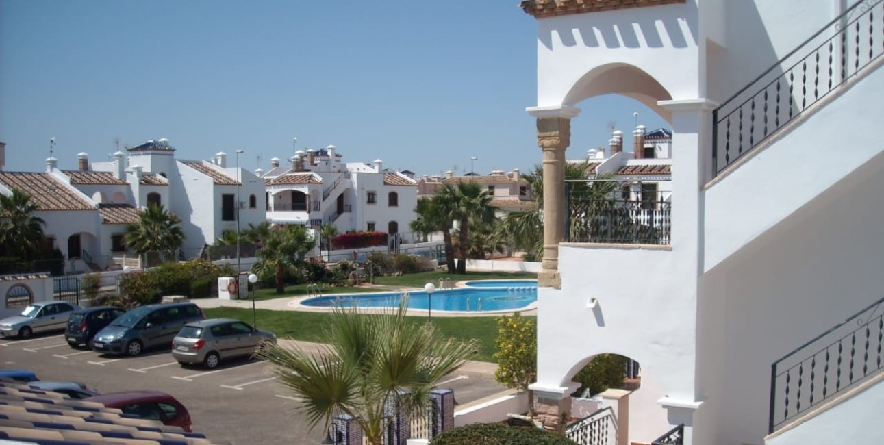 Resale - Duplex / Two-storey apartment -
Orihuela Costa - Villamartín