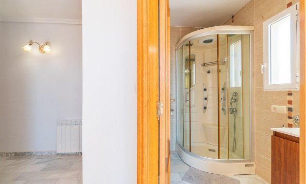 Resale - Villa -
Torrevieja - Cala de cabo cervera