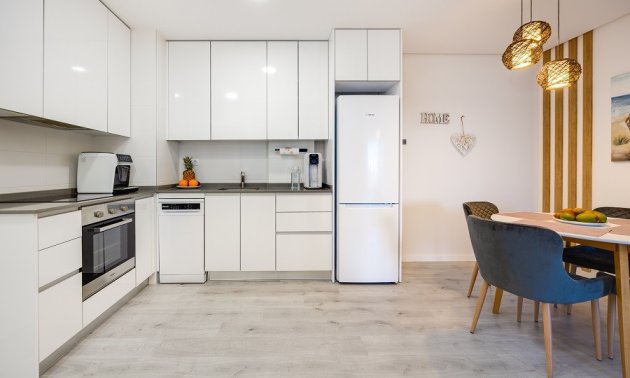 Rynek wtórny - Mieszkanie  -
Orihuela Costa - Villamartin