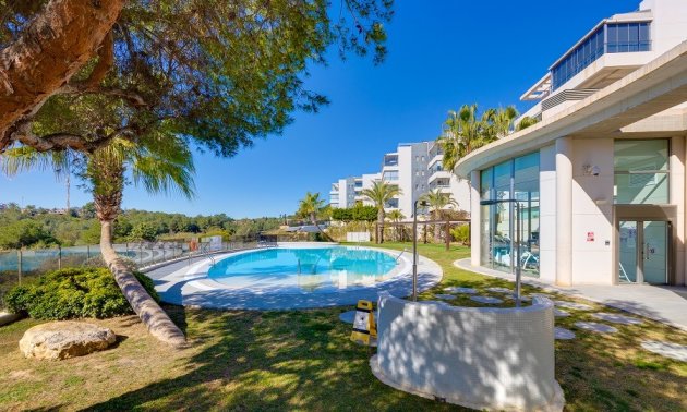 Rynek wtórny - Mieszkanie  -
Orihuela Costa - Villamartin