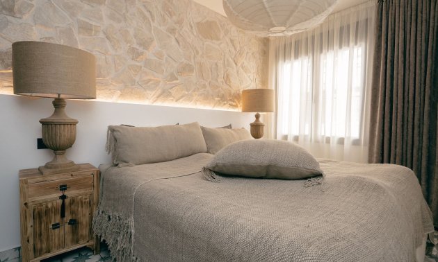 Rynek wtórny - Mieszkanie  -
Torrevieja - Torrevieja - Centre