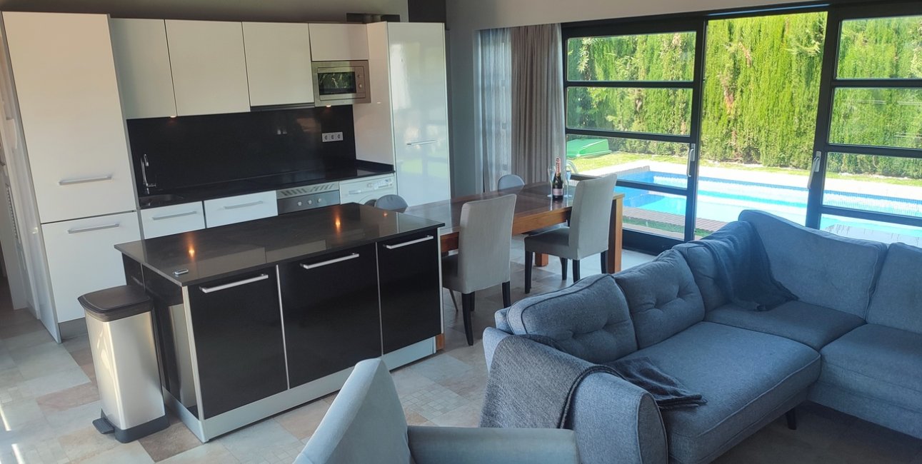 Rynek wtórny - Willa -
Sucina - Peraleja Golf