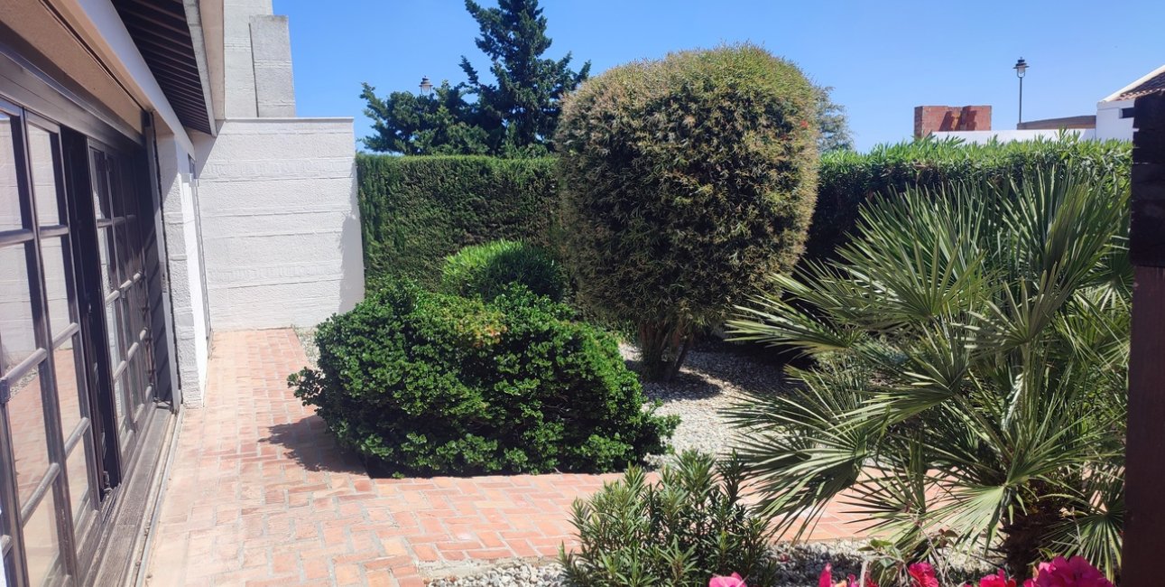 Rynek wtórny - Willa -
Sucina - Peraleja Golf