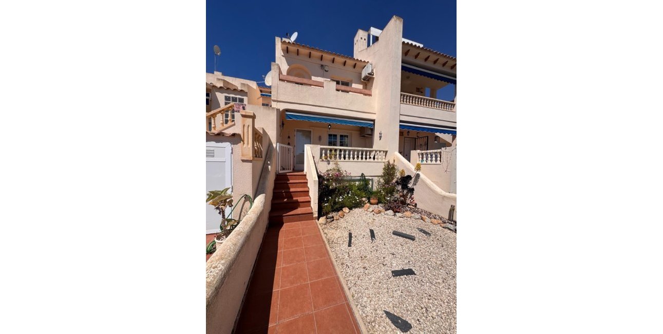Resale - Townhouse -
Orihuela Costa - Las Ramblas
