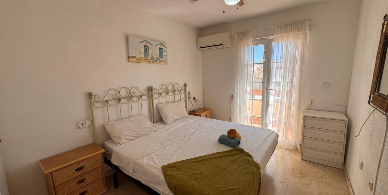 Resale - Townhouse -
Orihuela Costa - Las Ramblas