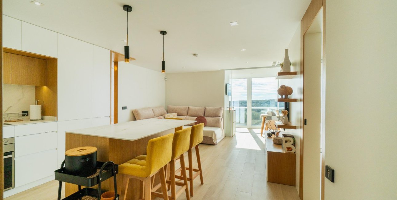 Resale - Apartment / flat -
Guardamar del Segura - Puerto Deportivo