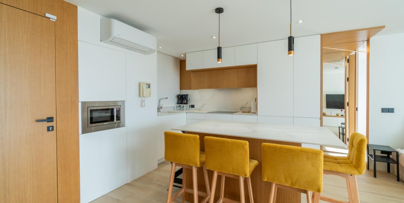 Resale - Apartment / flat -
Guardamar del Segura - Puerto Deportivo