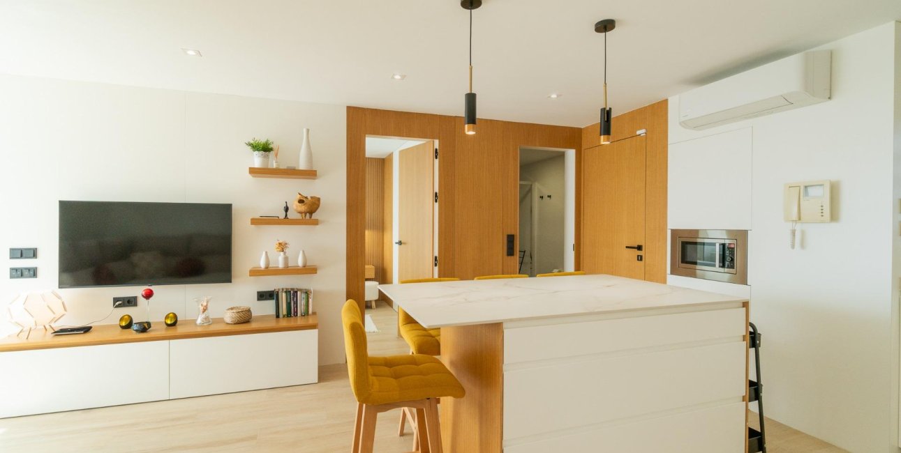 Resale - Apartment / flat -
Guardamar del Segura - Puerto Deportivo