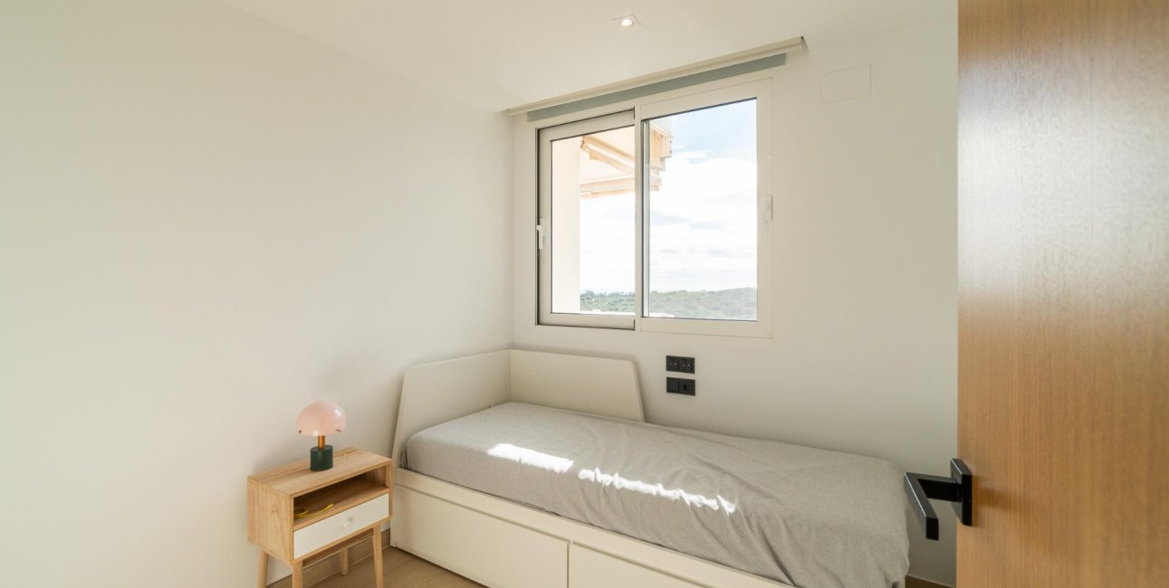 Resale - Apartment / flat -
Guardamar del Segura - Puerto Deportivo