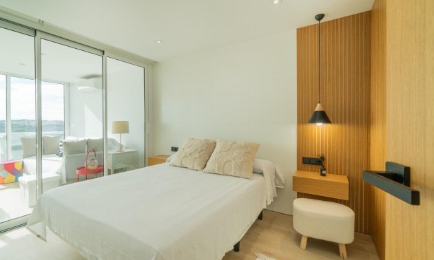 Resale - Apartment / flat -
Guardamar del Segura - Puerto Deportivo