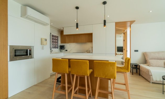 Resale - Apartment / flat -
Guardamar del Segura - Puerto Deportivo