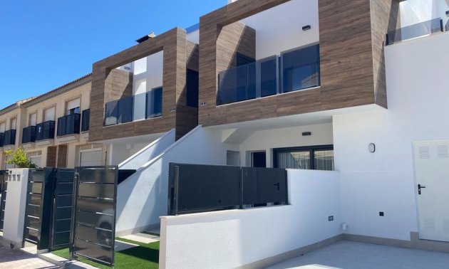 Rynek pierwotny - Bungalowy -
San Pedro del Pinatar - El Salero