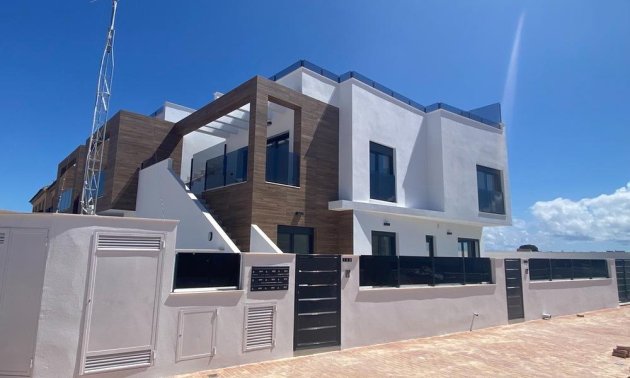 Rynek pierwotny - Bungalowy -
San Pedro del Pinatar - El Salero