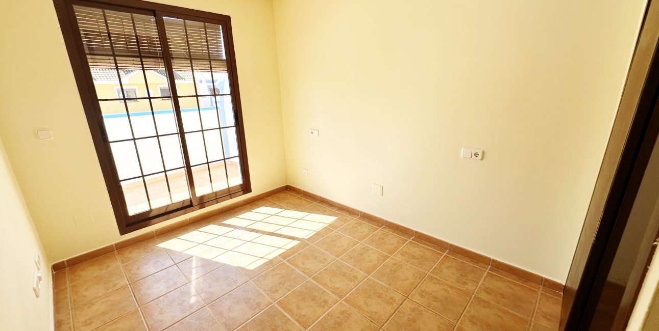 Resale - Villa -
Roda - Señorio de Roda