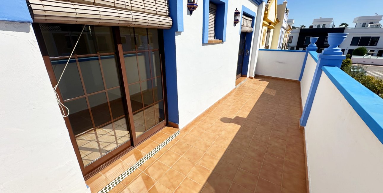 Resale - Villa -
Roda - Señorio de Roda