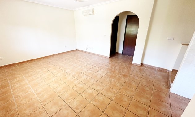 Resale - Villa -
Roda - Señorio de Roda