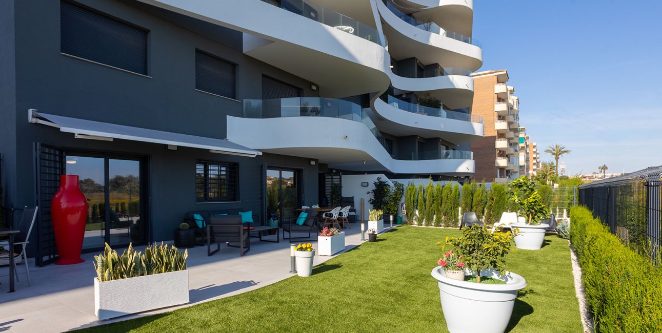 Resale - Apartment / flat -
Torrevieja - Rocio del Mar