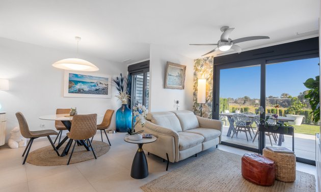 Resale - Apartment / flat -
Torrevieja - Rocio del Mar