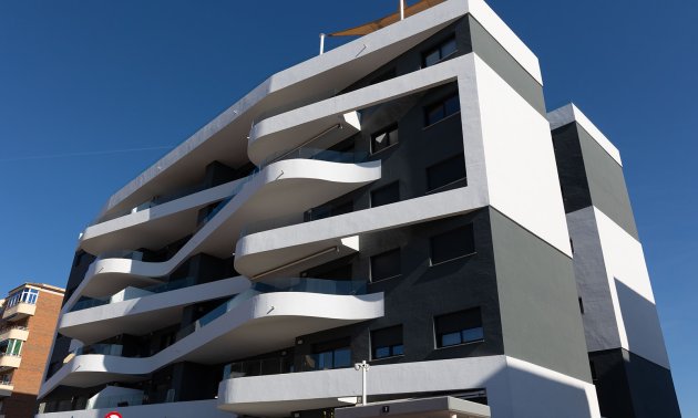 Resale - Apartment / flat -
Torrevieja - Rocio del Mar