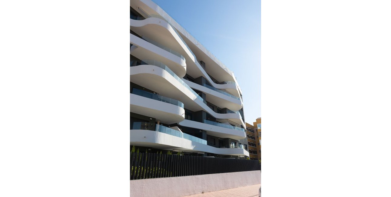 Resale - Apartment / flat -
Torrevieja - Rocio del Mar