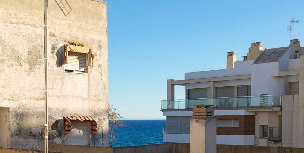 Rynek wtórny - Penthouse -
Torrevieja - Playa de los Locos