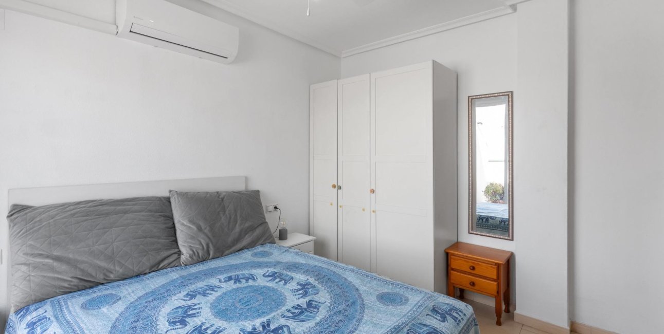 Rynek wtórny - Penthouse -
Torrevieja - Playa de los Locos