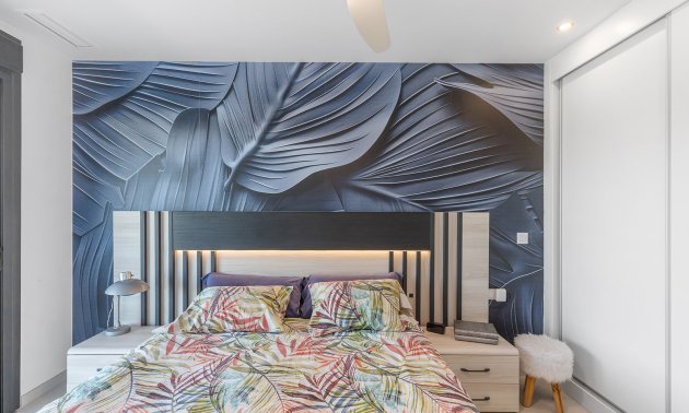 Rynek wtórny - Mieszkanie  -
Torrevieja - Punta prima