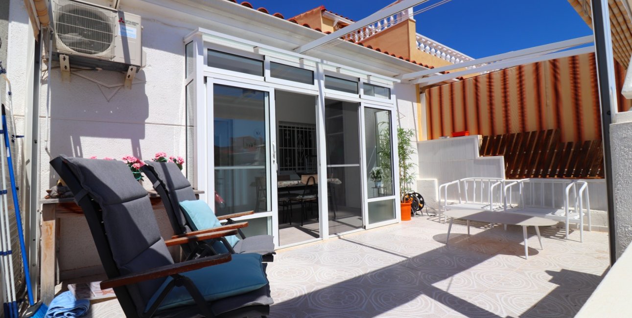 Resale - Bungalow -
Torrevieja - El Chaparral